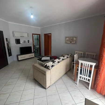Apartment King's Sarande